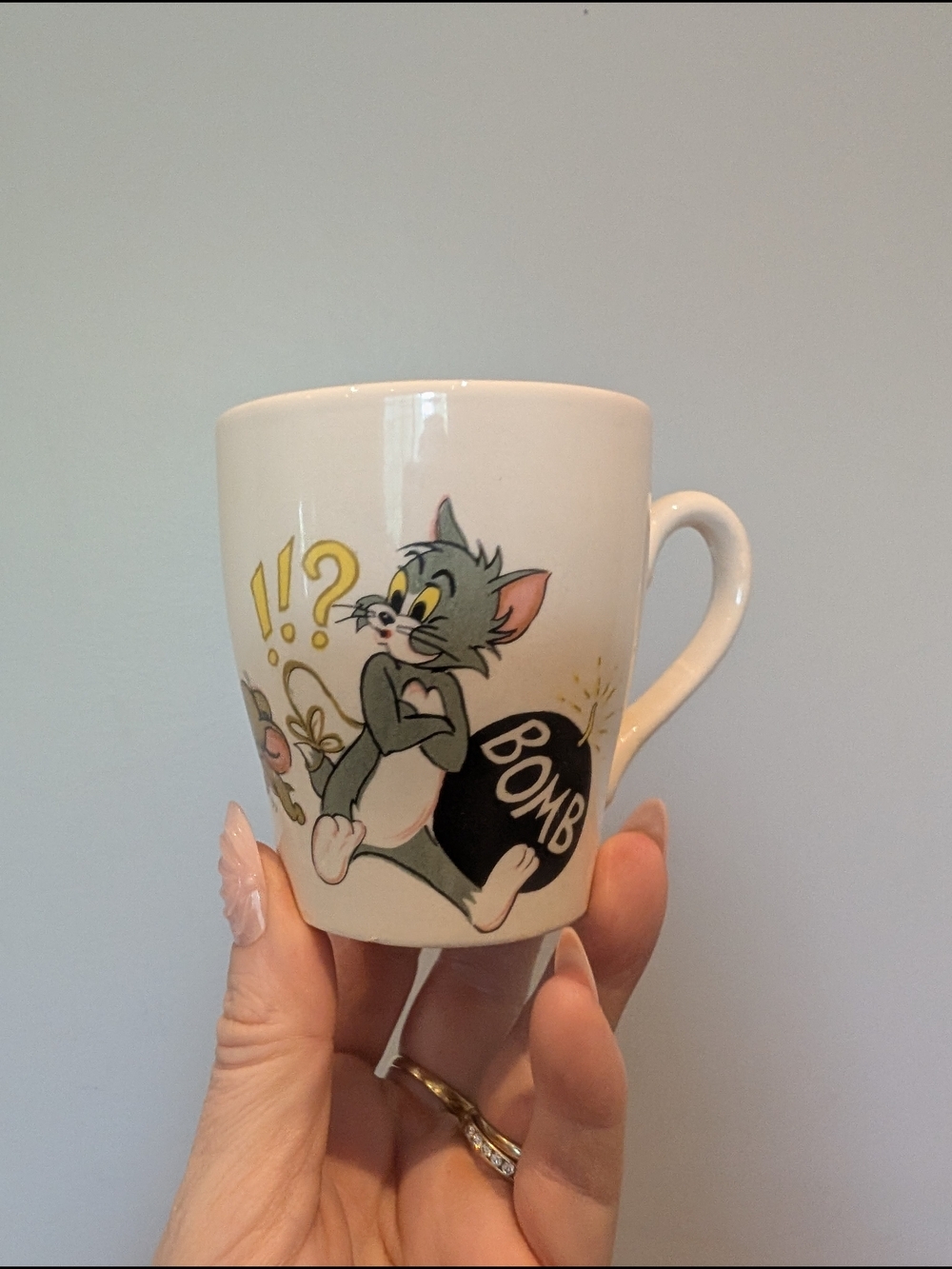 Tom & Jerry Ceramic Mug - White with Cartoon Graphic